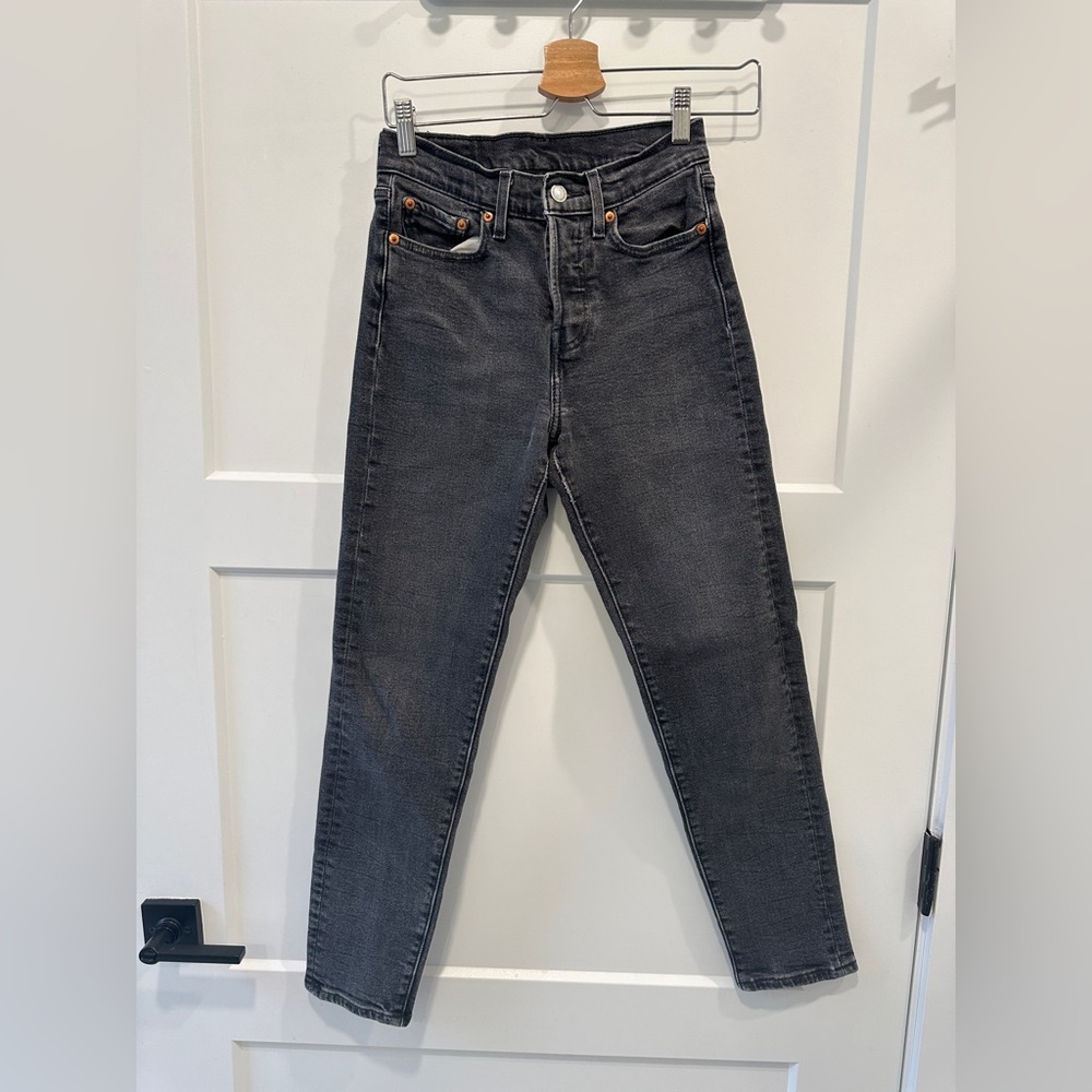 Levi’s Wedgie Fit Slim Jeans